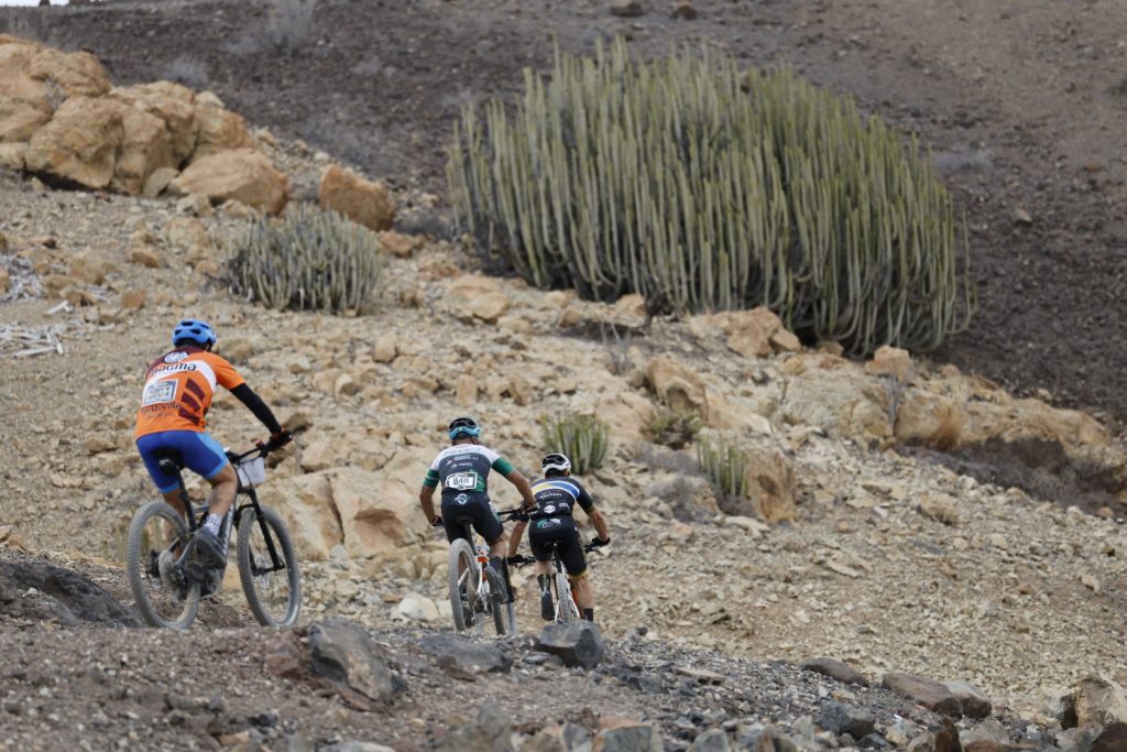 Participantes en la etapa 4 de la Fred.Olsen Express Transgrancanaria Bike. Carlos Díaz-Recio